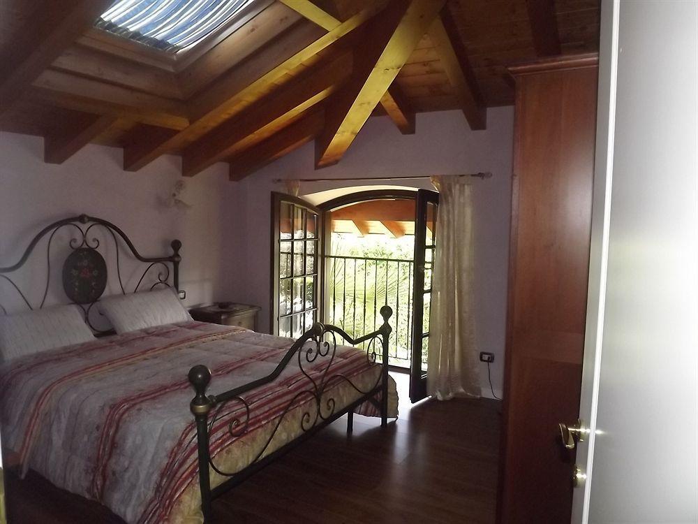 Il Gelsomino Bed & Breakfast Ferno Bagian luar foto