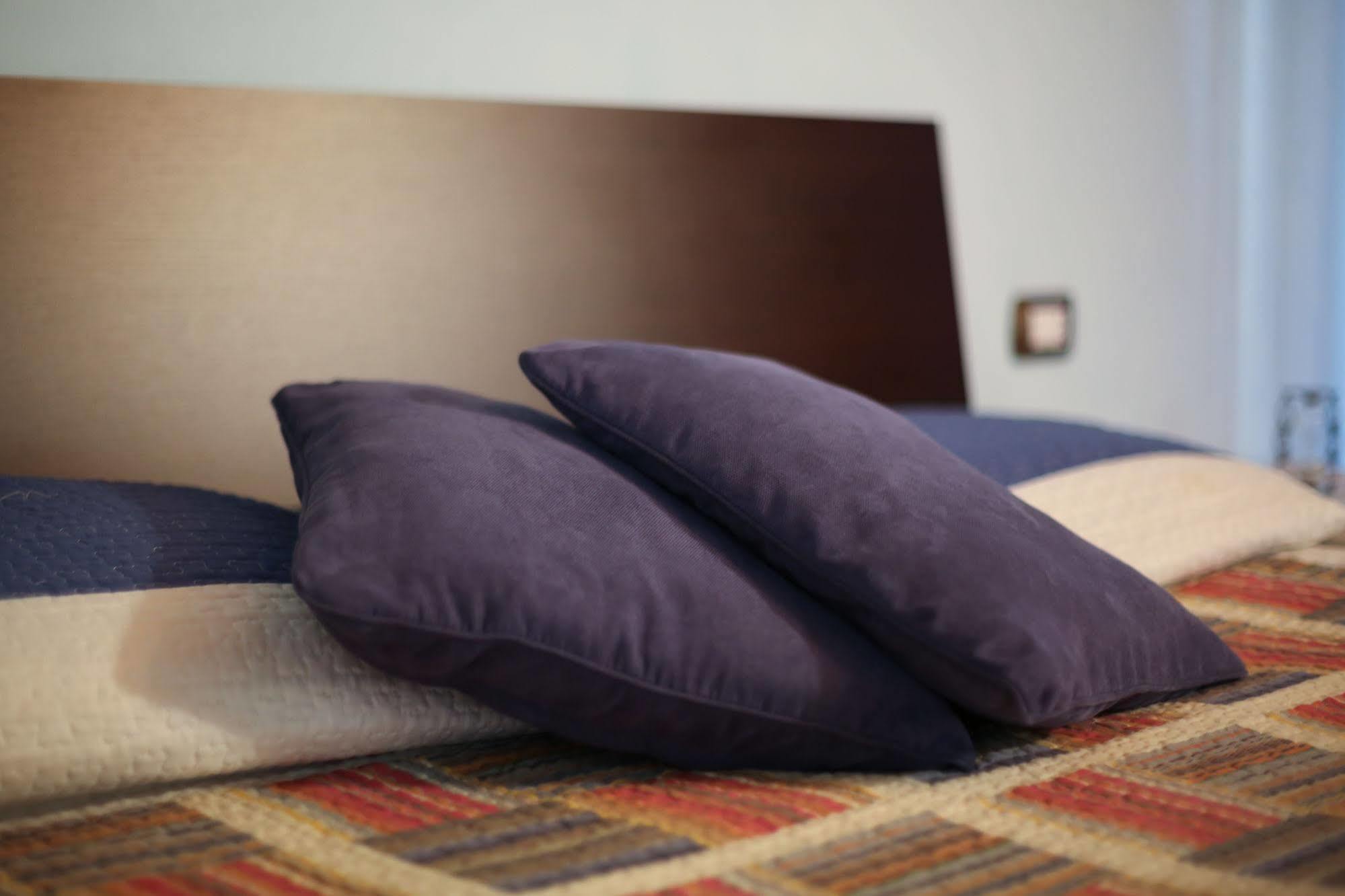 Il Gelsomino Bed & Breakfast Ferno Bagian luar foto